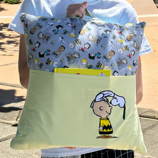 Reading Pillow - Charlie Brown & Snoopy